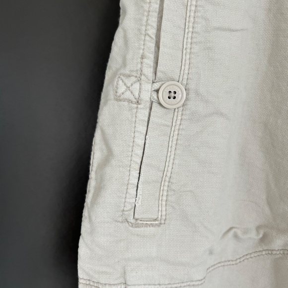 American Eagle Cargo Pants - Picture 4 of 5
